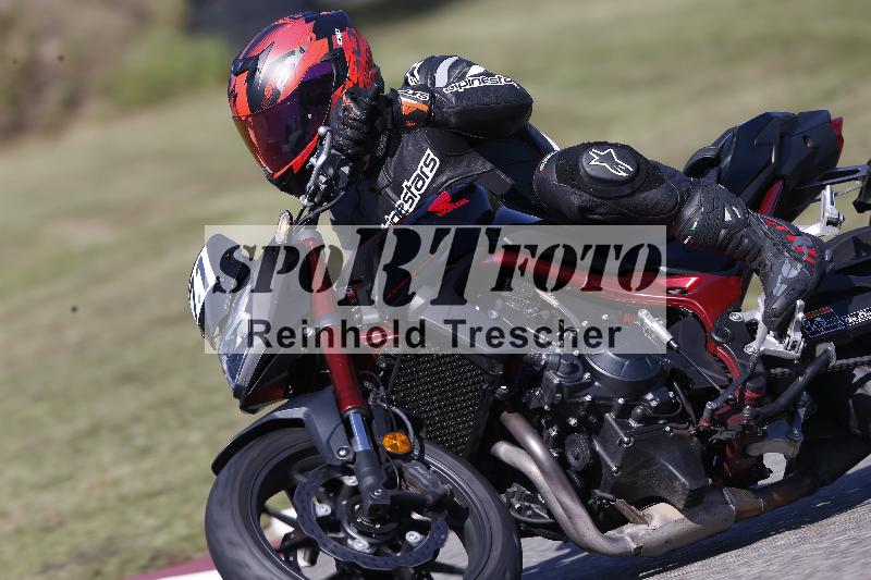 /Archiv-2025/49 26.08.2025 Cornu Master School ADR/gruen-vert/71